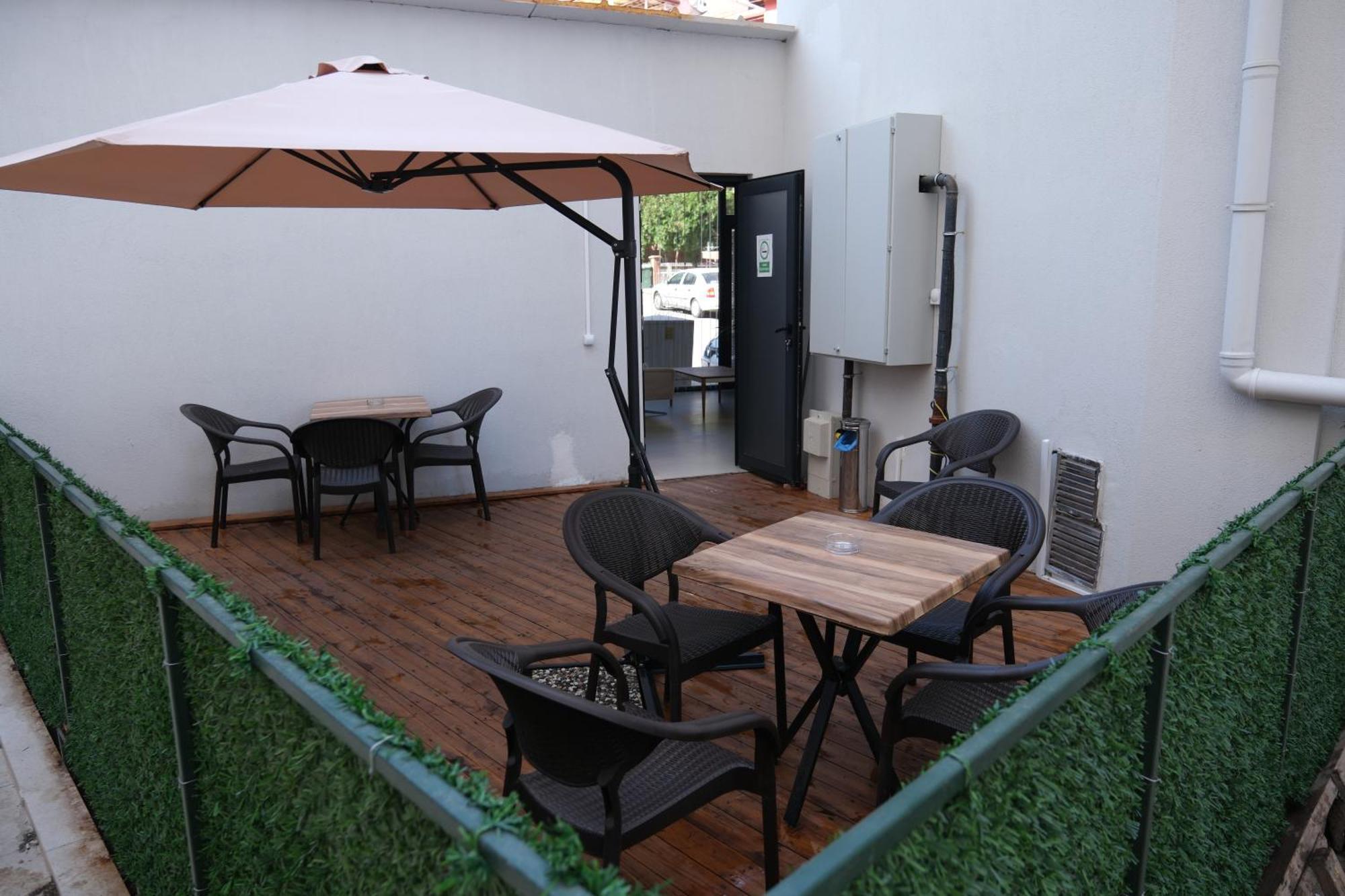 Hotel Jk Business *